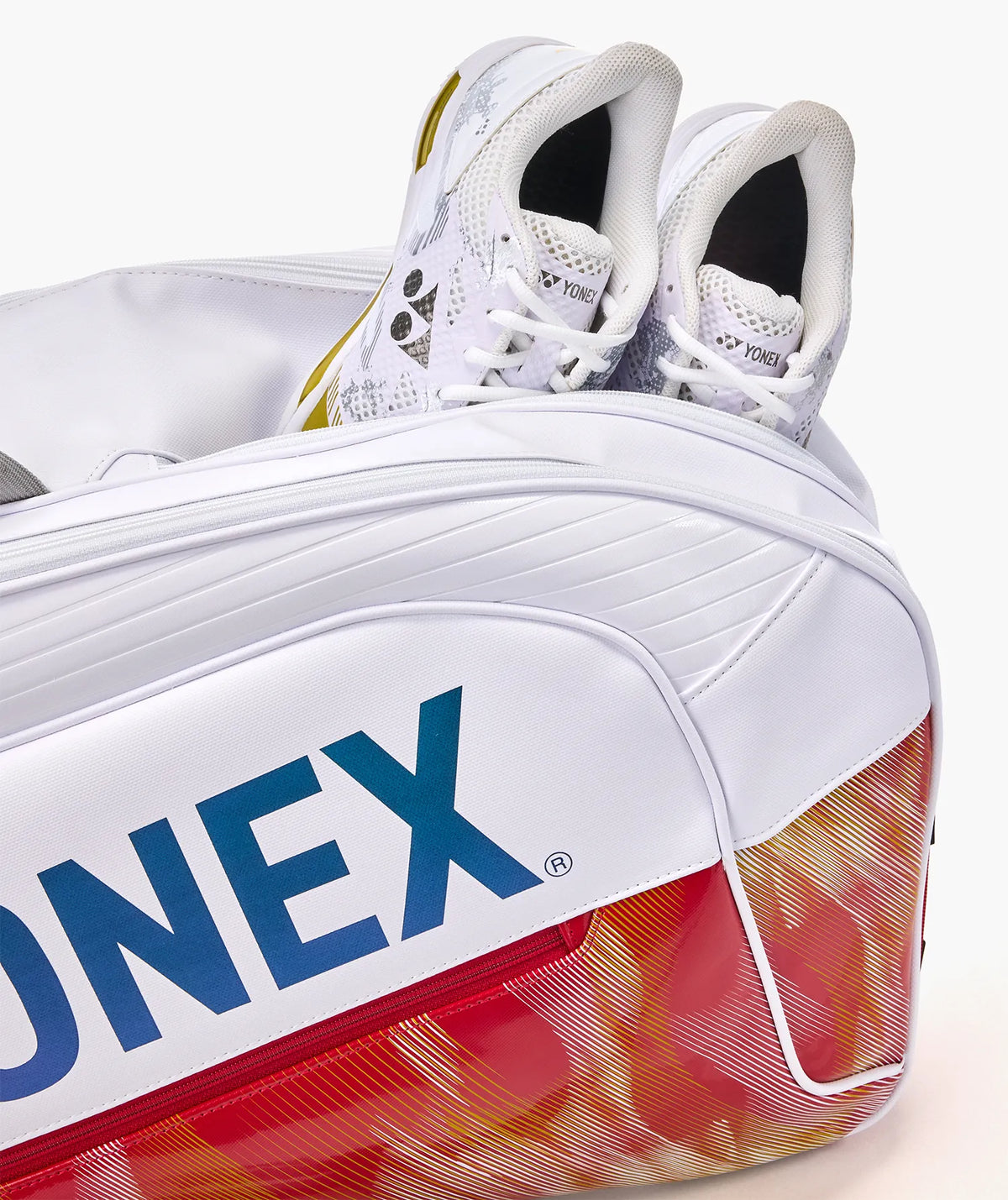 YONEX Expert Badminton Racquet Bag (6pcs) BA02626EX