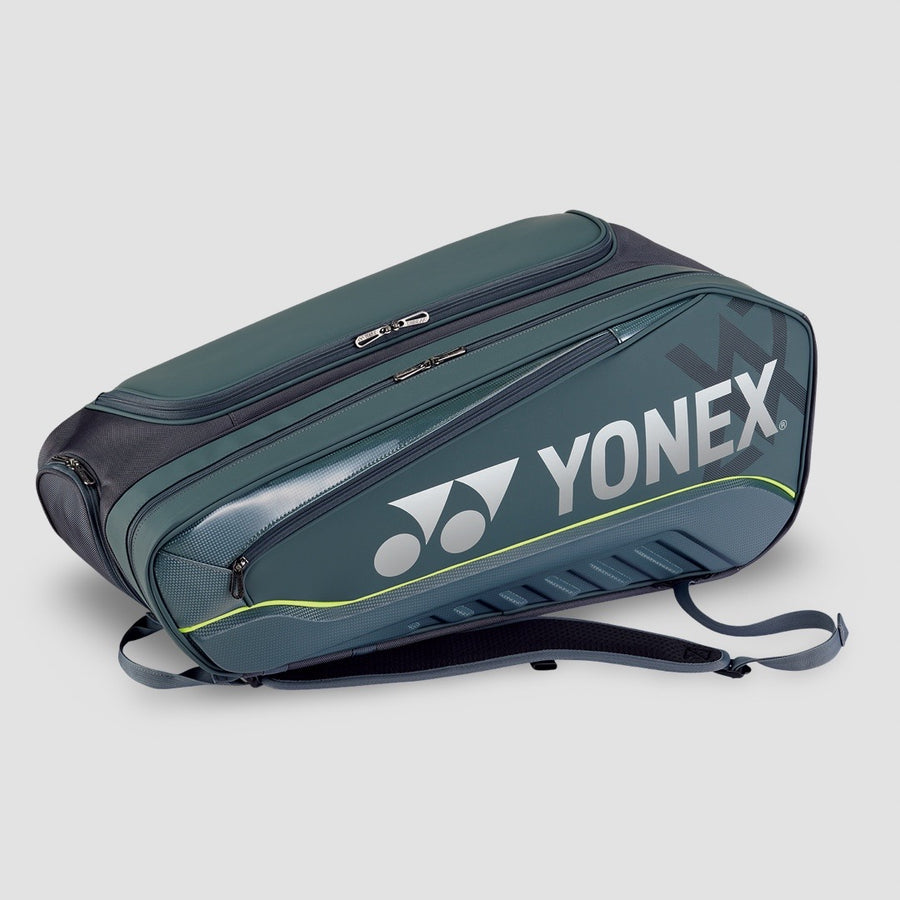 YONEX Expert Racquet Bag VA Viktor Axelsen Collection BA02526VEX Steel Grey